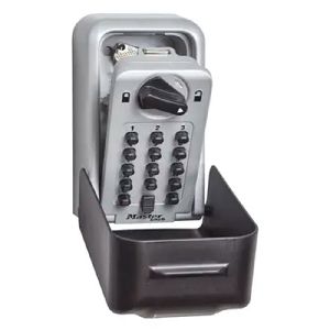 Master Lock - 5426 nyomógombos kulcsszéf